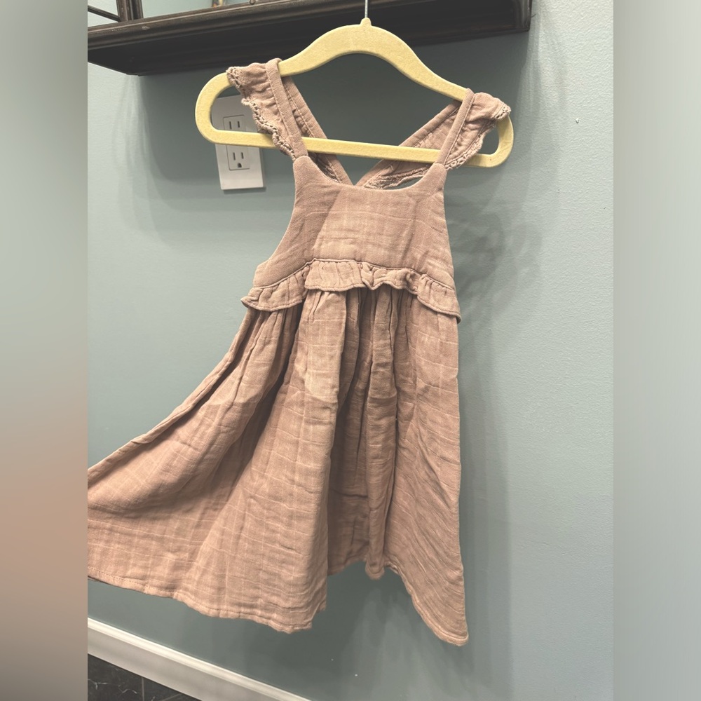 Jamie kay Lola Dress - dusty rose mauve color - muslin fabric with crochet strap